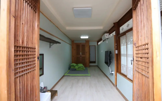 DAL Guest House