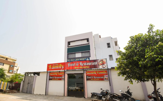 OYO 64041 Hotel Swastik