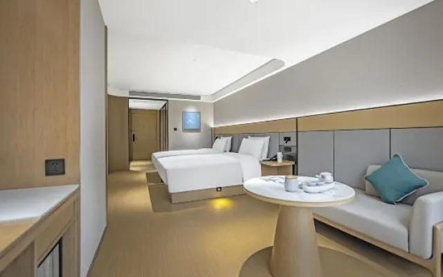 JI Hotel (Chongqing Lianglukou Metro Station Branch)
