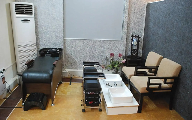 Divine the Boutique Hotel