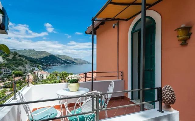Casetta Amelia by Wonderful Italy