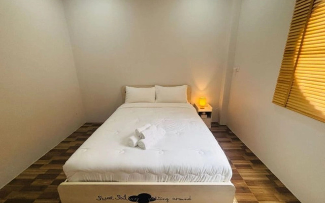 Villa Ao Nang Krabi with a free car
