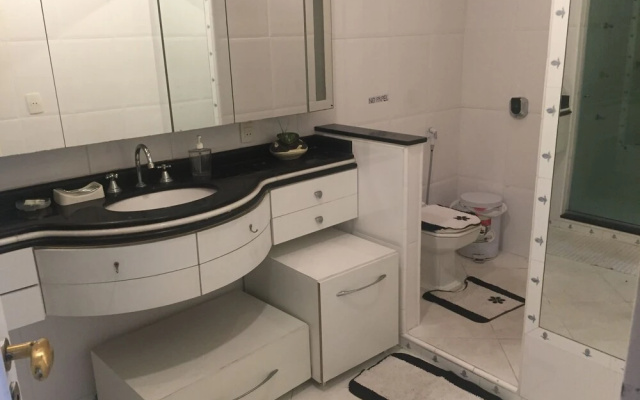 Copacabana Apartment