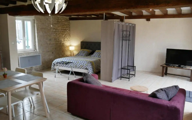 Gîte La Chapelle-Onzerain, 2 pièces, 2 personnes - FR-1-590-152
