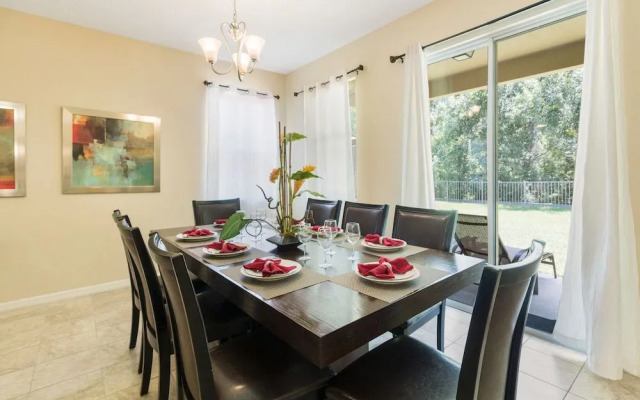 Crystal Cove 4712