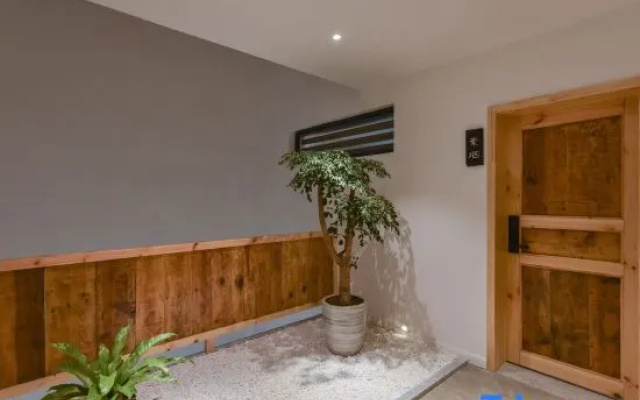 Yueshanshu Hostel