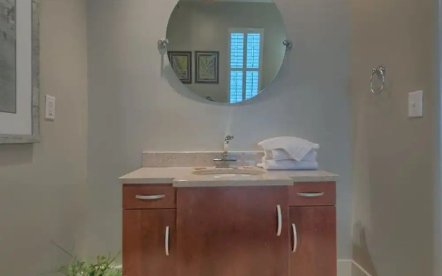 Bella Luna P10 by Meyer Vacation Rentals