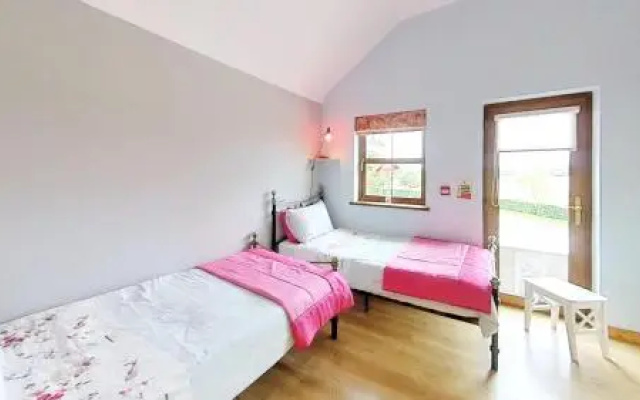 Flatfield House & Clock Tower Coaching Apartments