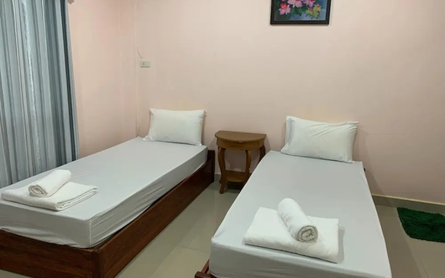 Tonrak Apartment