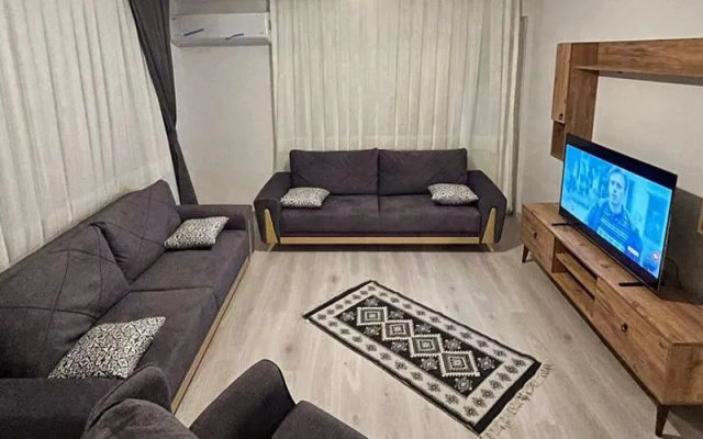Ortacadaki Kir Eviniz
