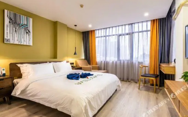 Banma Light Luxury Inn