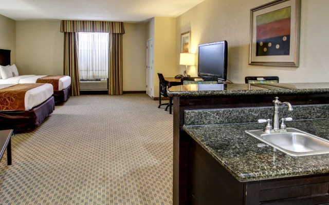 Comfort Suites Hillsboro