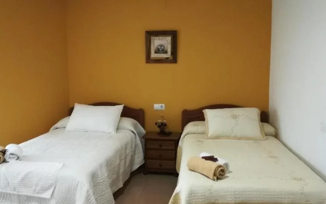 Hostal Canamares