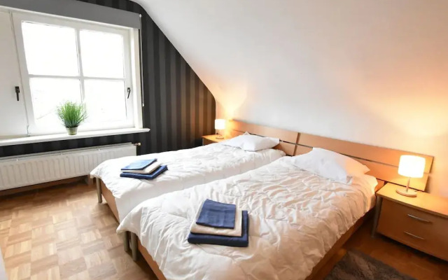 Spacious Holiday Home in Ichtegem With Garden