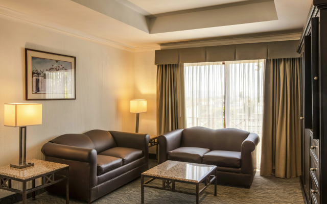 Hilton Garden Inn Tijuana Airport