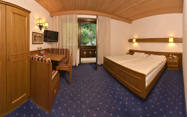 Hotel Pontives