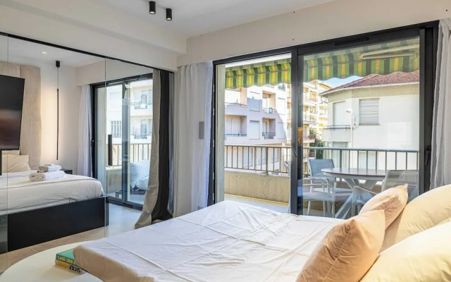 Renovated Prestige 3P Luxe Apt, Terrace & Parking