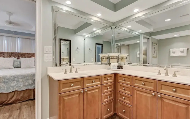 Haven across the Ocean - Pet Friendly 1931 S Fletcher