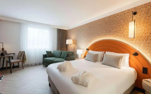 Mercure Chartres Est
