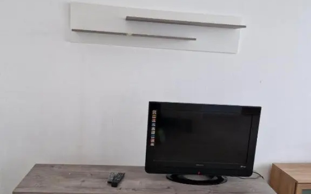 Central City Apartment 6