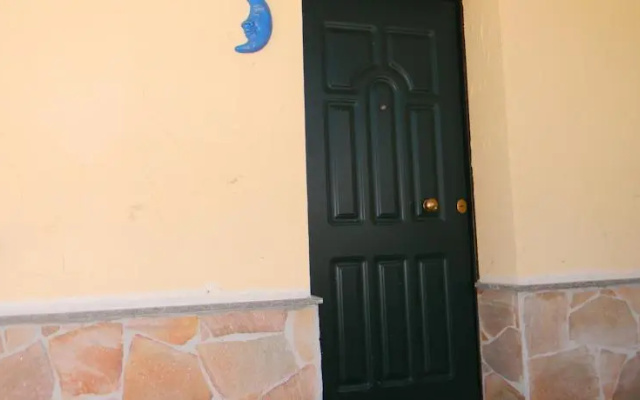 Luna Blue Home
