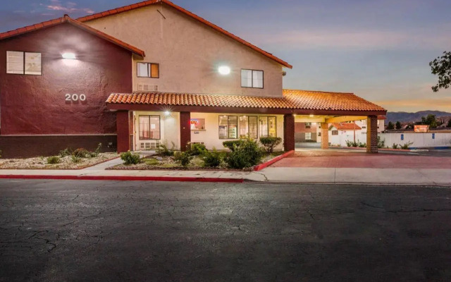 Super 8 Palmdale