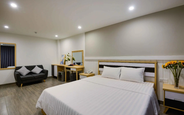 Warm Ways Hotel