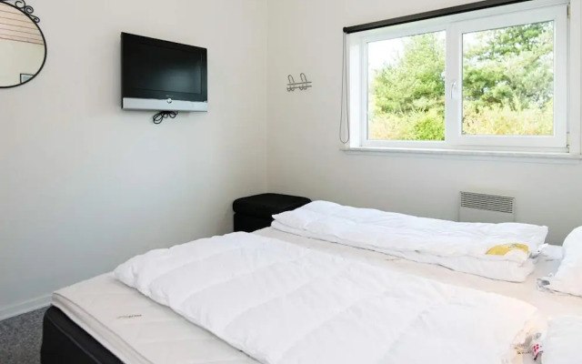 8 Person Holiday Home in Tarm