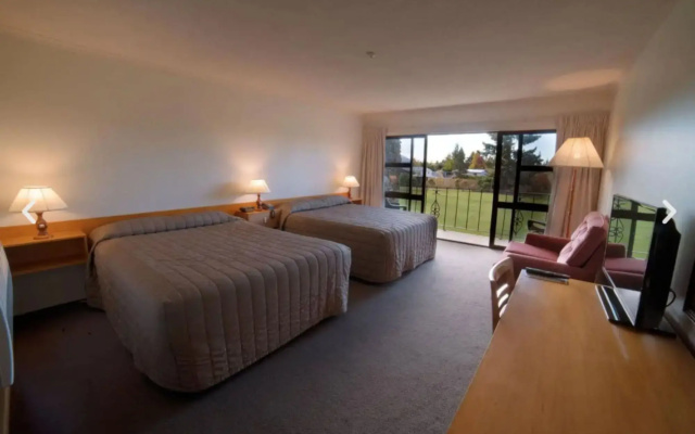 Distinction Mackenzie Country Hotel