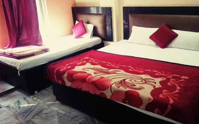 Hotel Aditya Inn
