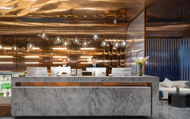 Echarm PLUS Hotel (Guangzhou Zhujiang New Town Wuyangcun Subway Station)