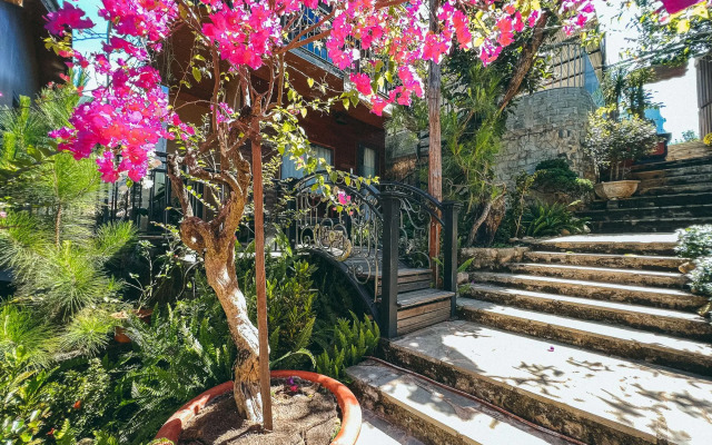 BAZAN HOME - Hotel & Bungalow