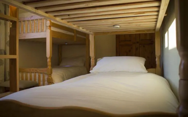 Dunloe View Hostel