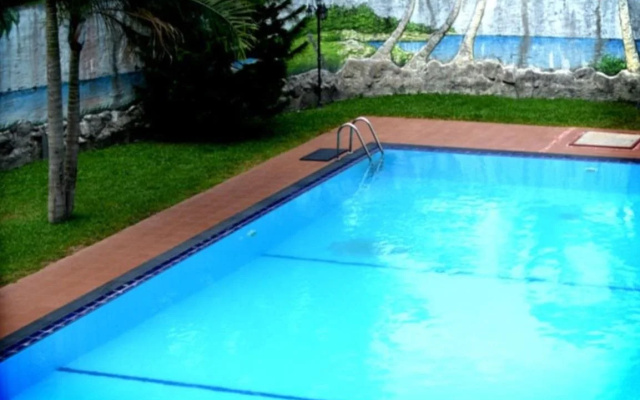 Hotel Chathumedura
