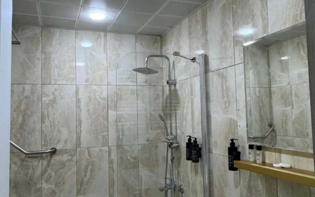 Ensar Hotel