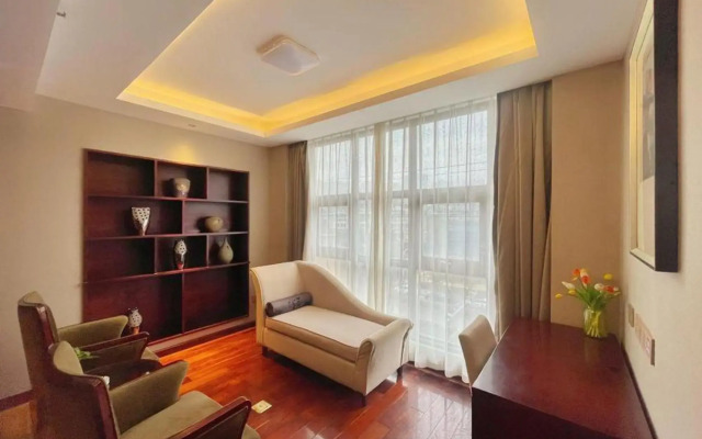 Royal Regent Hotel