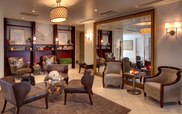 Luxe Hotel Rodeo Drive