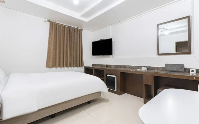 Ciel Hotel
