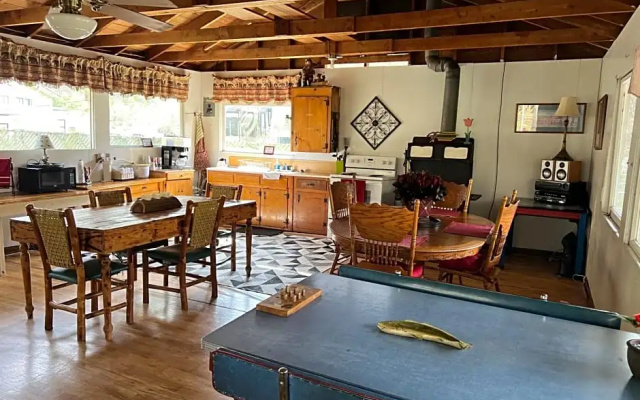 Rolling Brook Inn