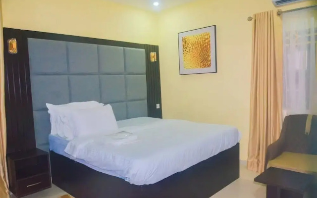 Kelvic Systems Apartments