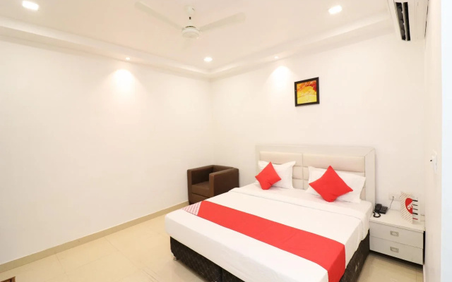 Hotel Avaa Continental By OYO Rooms
