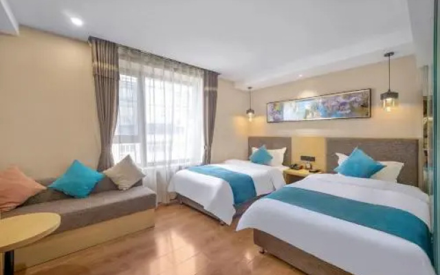 Harbin Central Street Lvyue Boutique Hotel (Saint Sophia Church)
