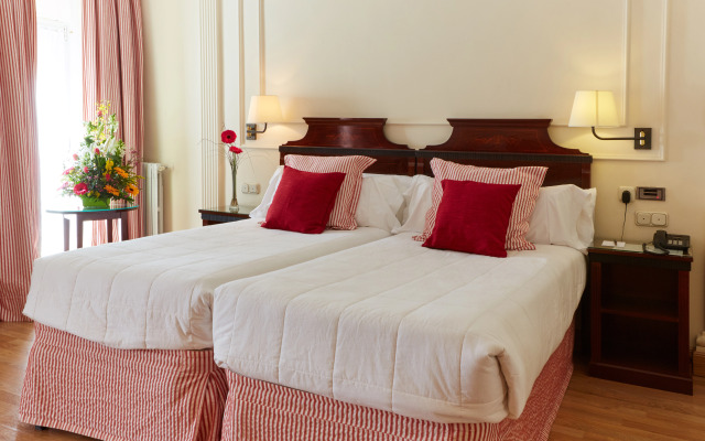 Отель Sercotel Hotel Europa