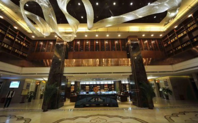 Tian Yi Zang Run Hotel