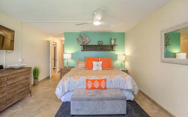 HBR1207-08 - 1 Br Condo