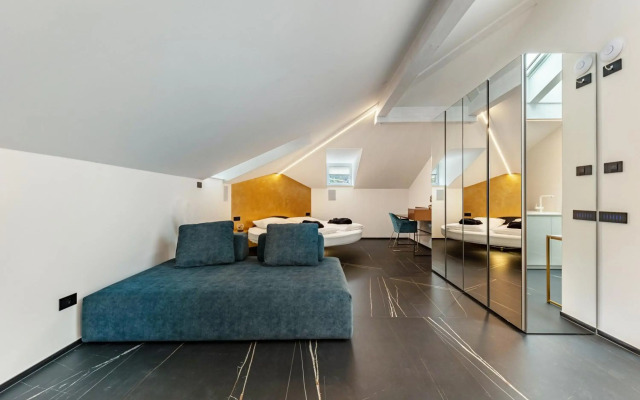App 6 Palazzo Cavour