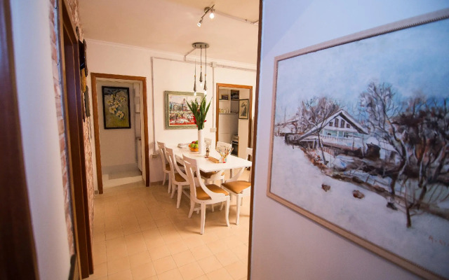 Artistic Tirana Guesthouse