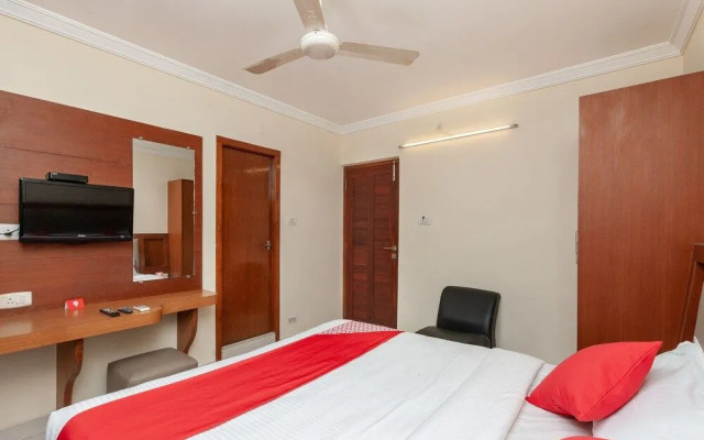 OYO Rooms Santhome High Road
