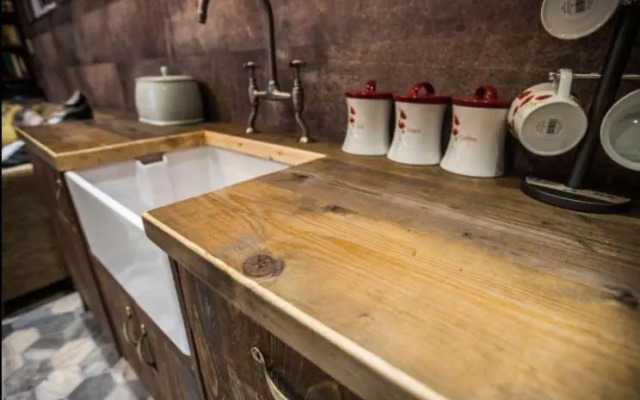 Gorestown Glamping Chalets