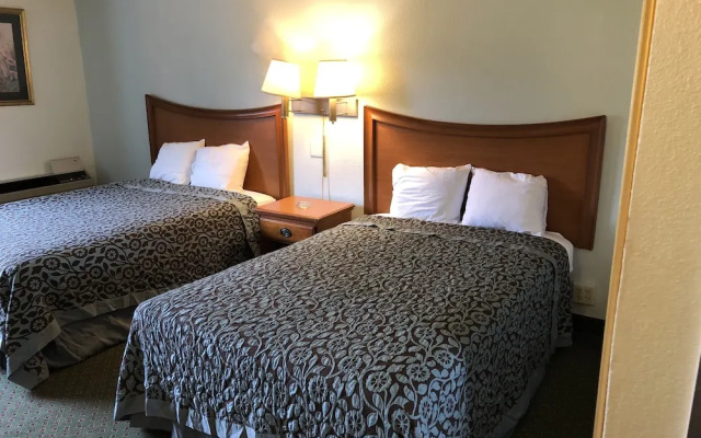 Regency Inn